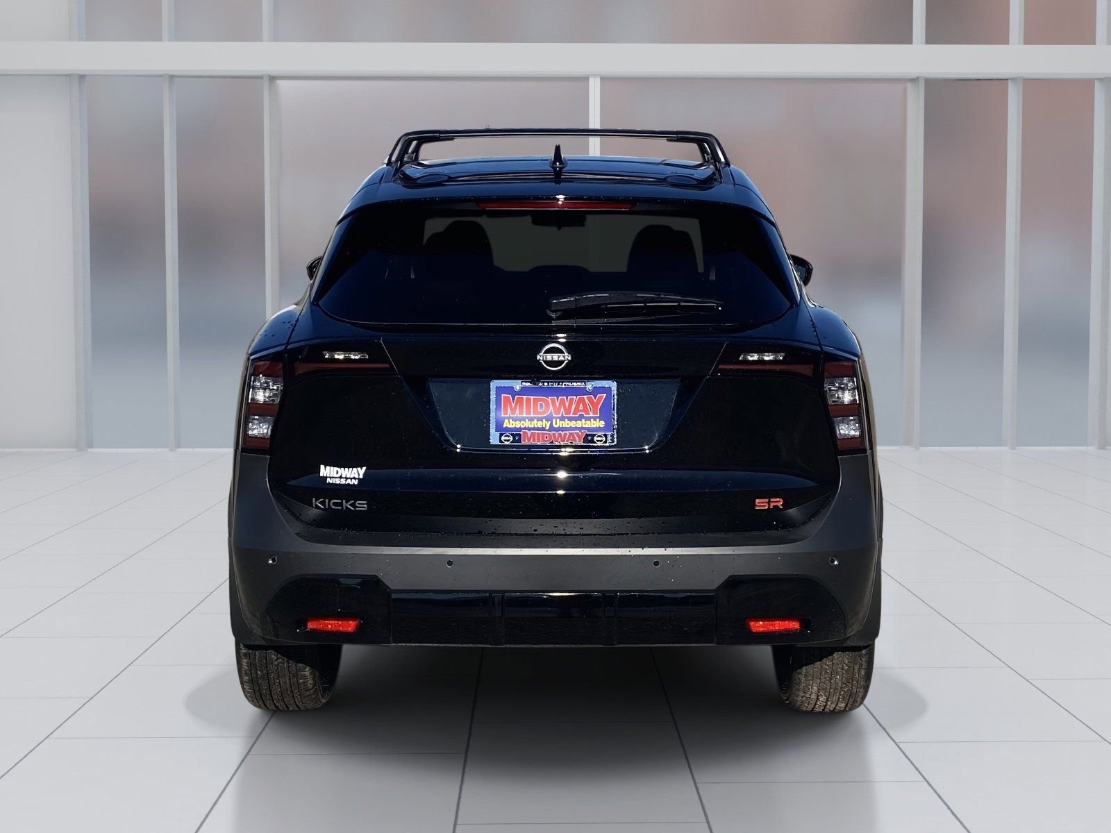 New 2026 Nissan Kicks SR w/ Cold Weather Package FWD image 5