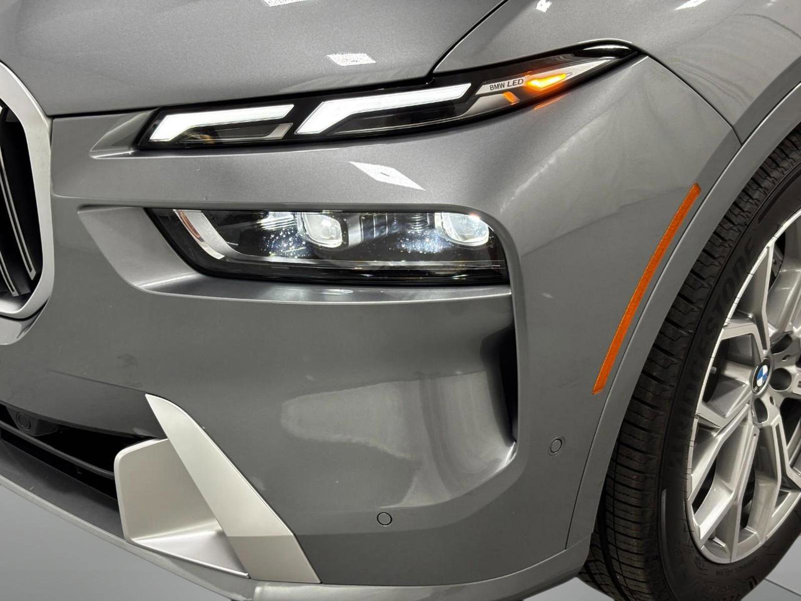 Certified 2026 BMW X7 xDrive40i image 11
