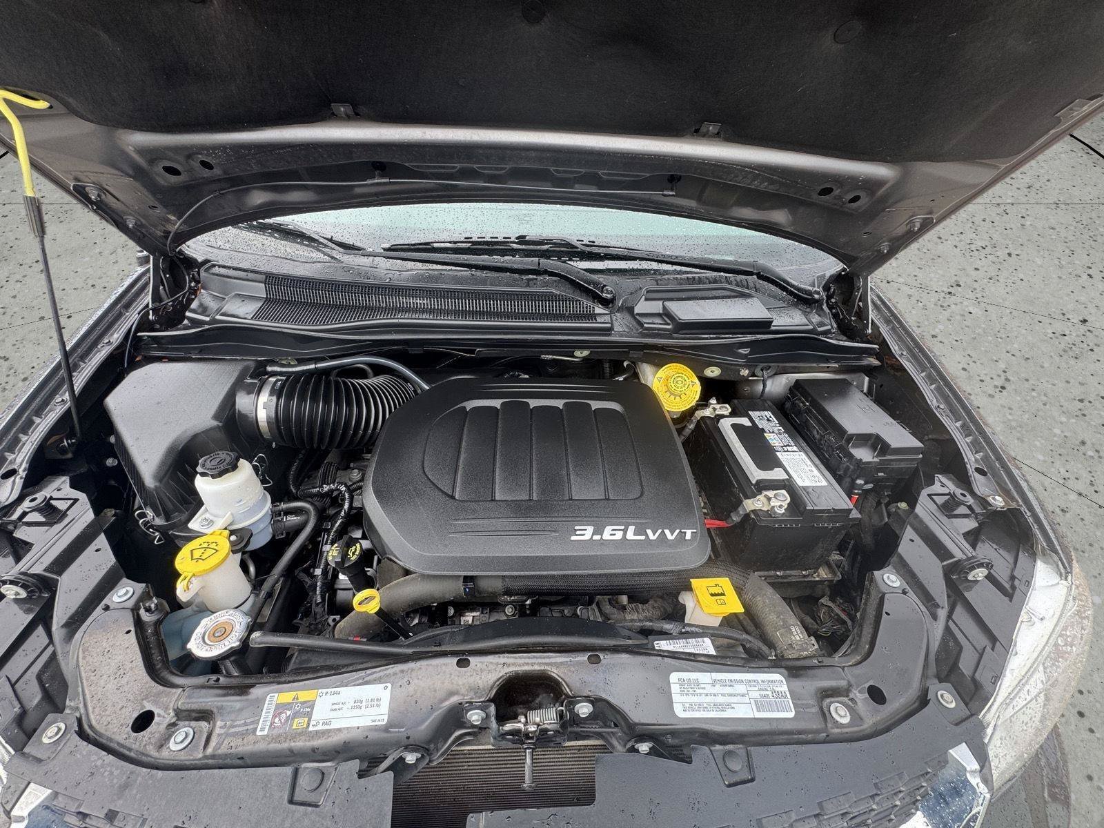 Used 2019 Dodge Grand Caravan SE w/ UConnect Hands-Free Group FWD image 13