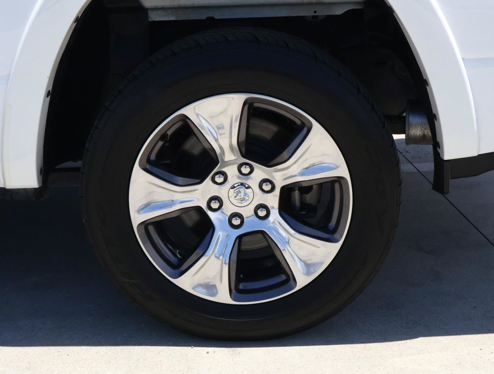 Used 2021 RAM 1500 Laramie w/ Sport Appearance Package RWD image 9