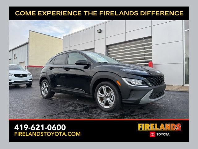 Used 2023 Hyundai Kona SEL w/ Cargo Package image 1