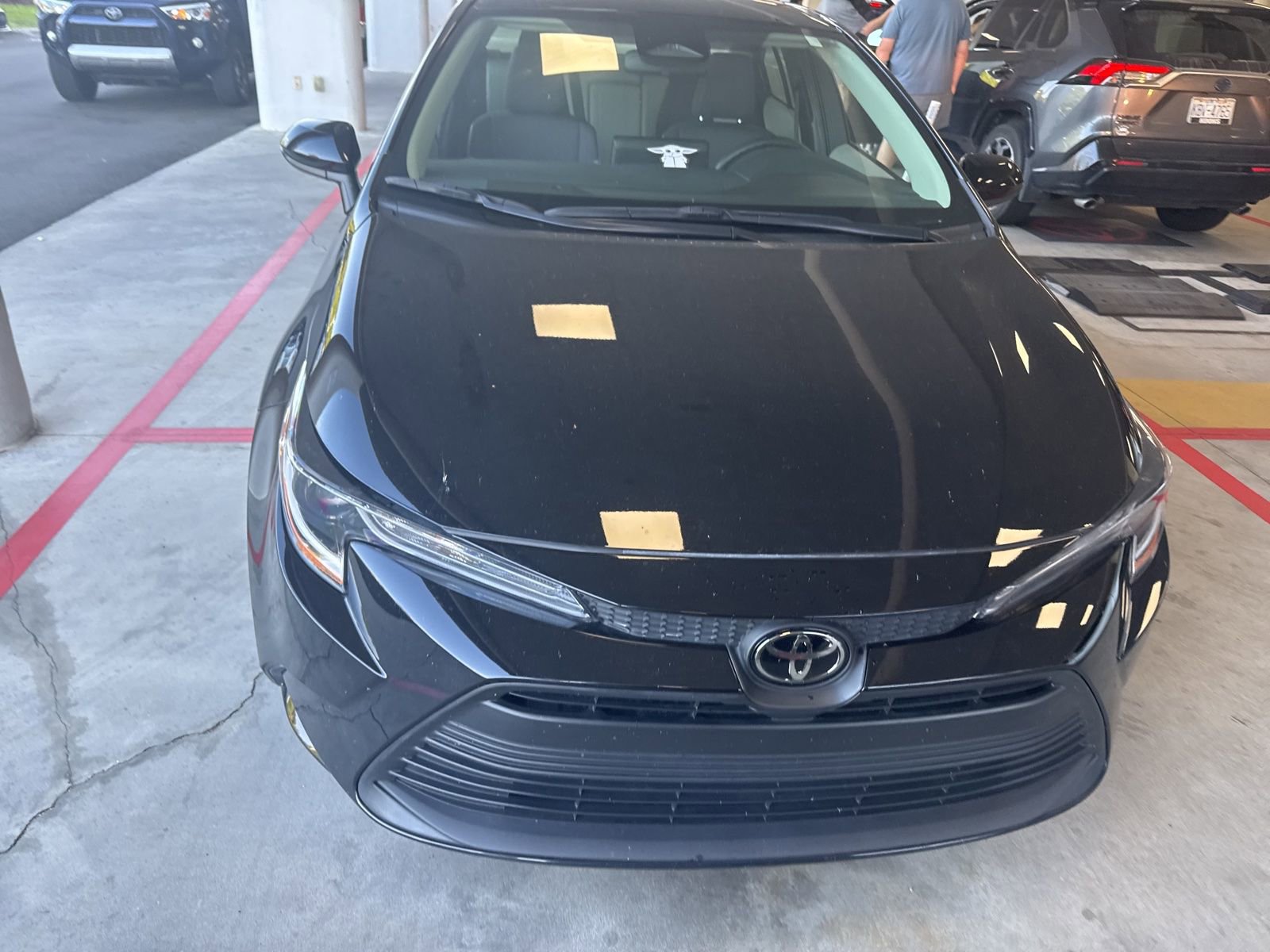 Used 2024 Toyota Corolla LE FWD image 1