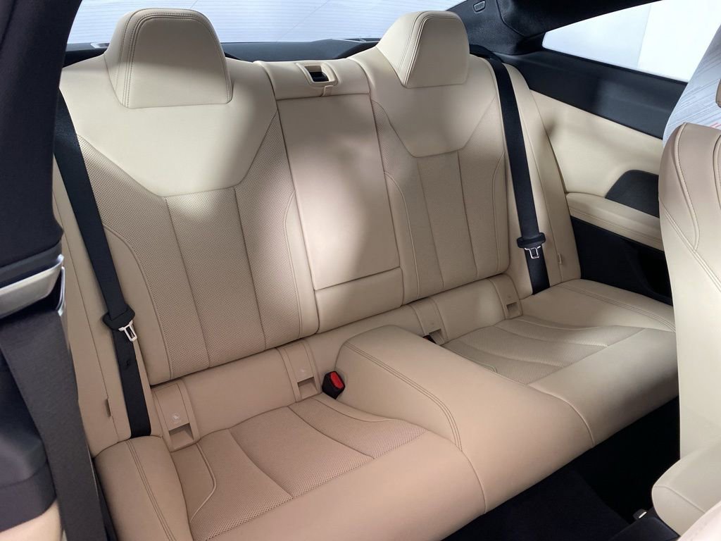 Used 2026 BMW 430i xDrive Coupe w/ Premium Package image 24