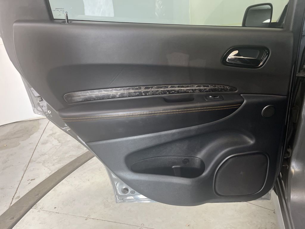 Used 2023 Dodge Durango R/T w/ Hemi Orange Plus Package image 28