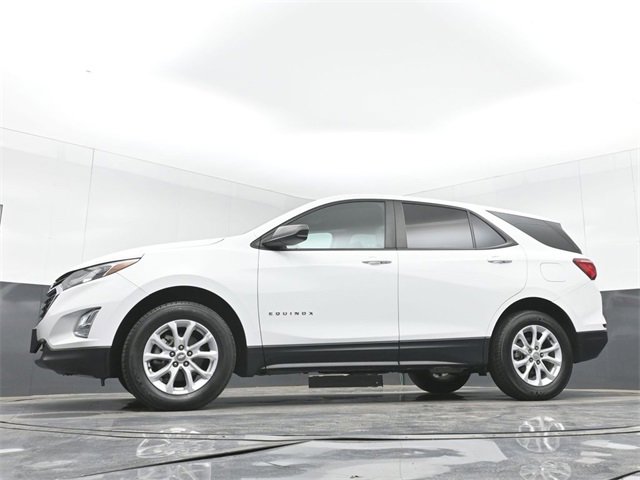 Used 2021 Chevrolet Equinox LS w/ LS Convenience Package image 45