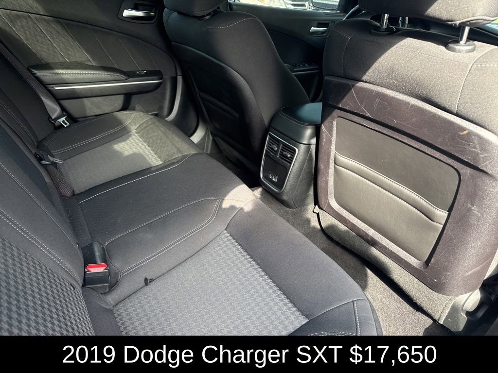 Used 2019 Dodge Charger SXT w/ Cold Weather Package AWD/4WD image 19