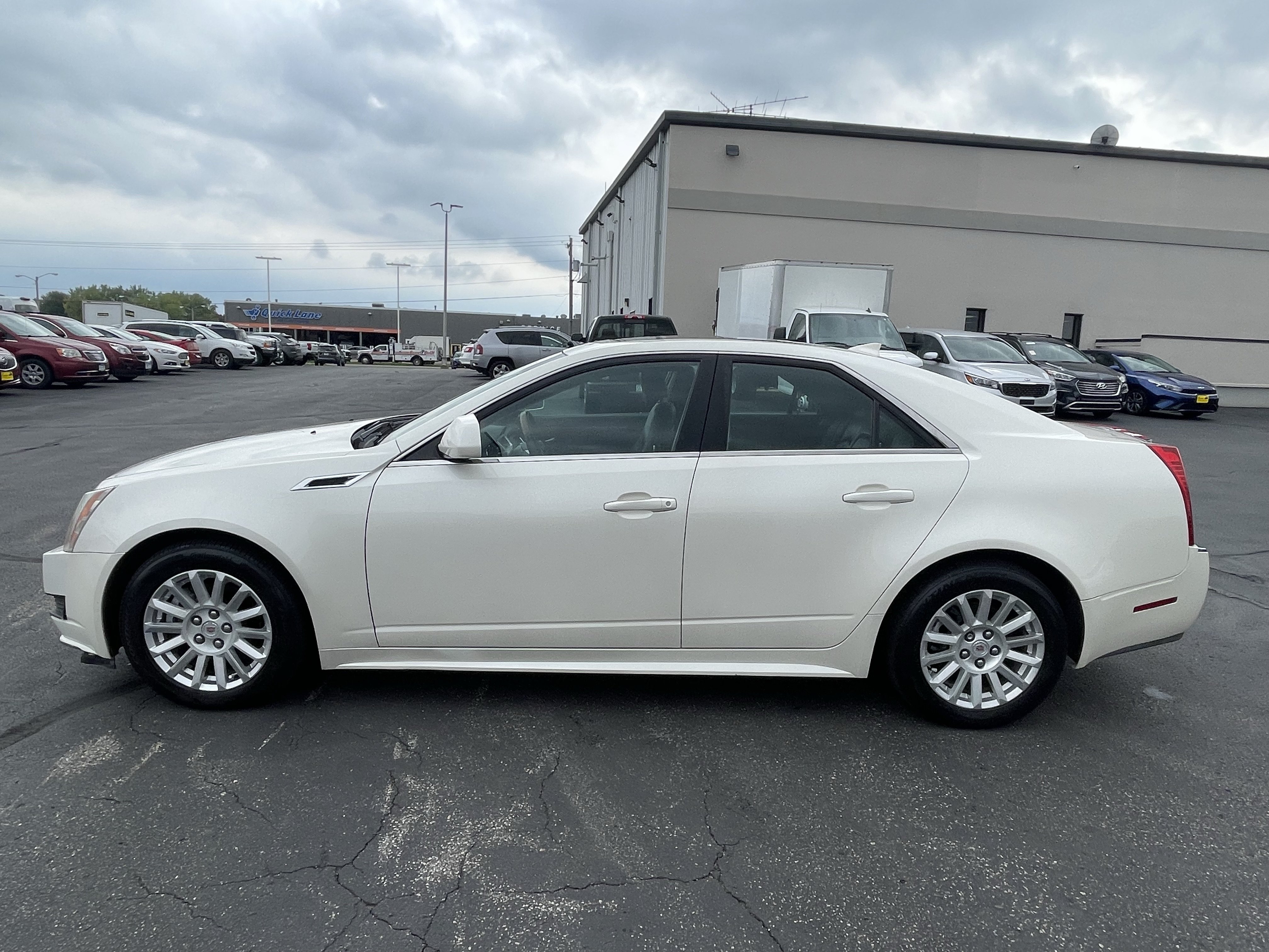 Used 2013 Cadillac CTS Luxury w/ Wood Trim Package AWD/4WD image 5