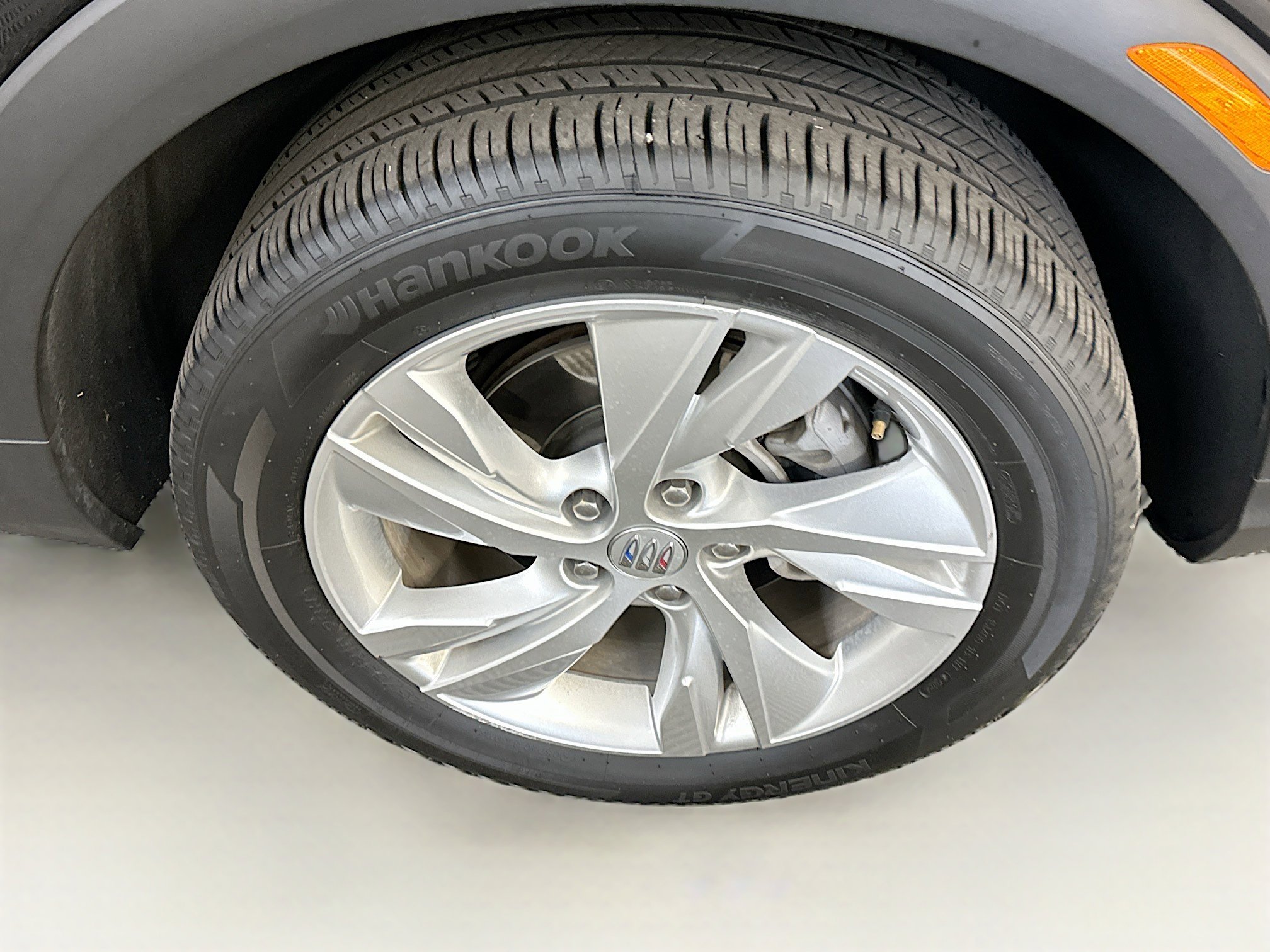 Used 2025 Buick Encore GX Preferred image 11