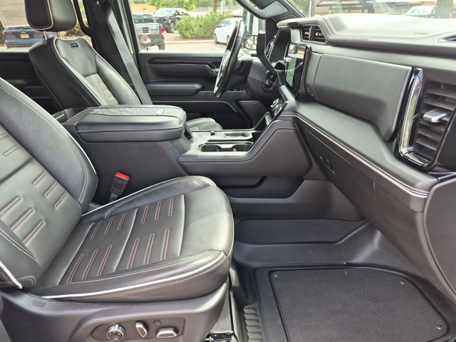 Used 2025 GMC Sierra 2500 AT4X AWD/4WD image 21