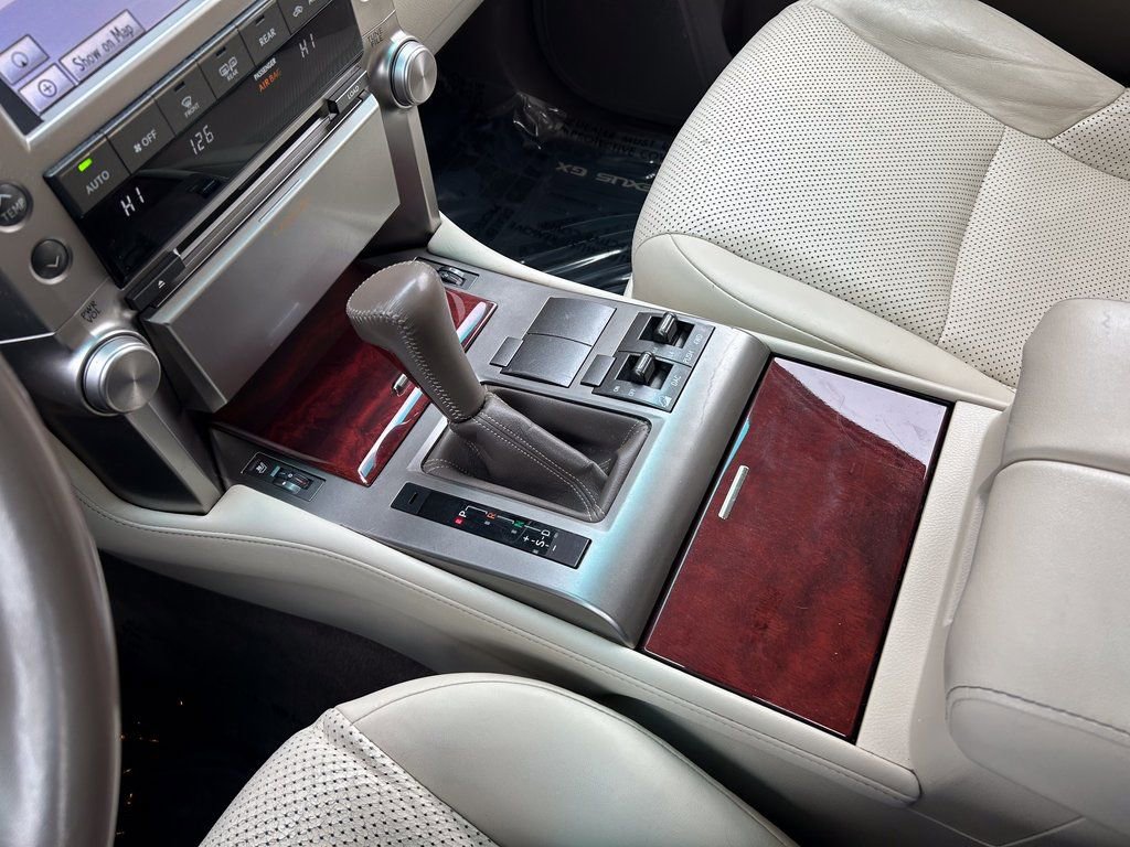 Used 2012 Lexus GX 460 w/ Comfort Plus Pkg image 25