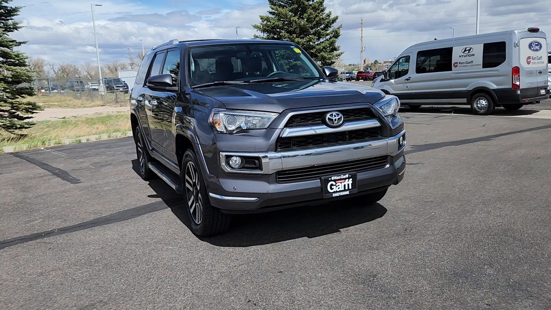 Used 2016 Toyota 4Runner Limited AWD/4WD image 4