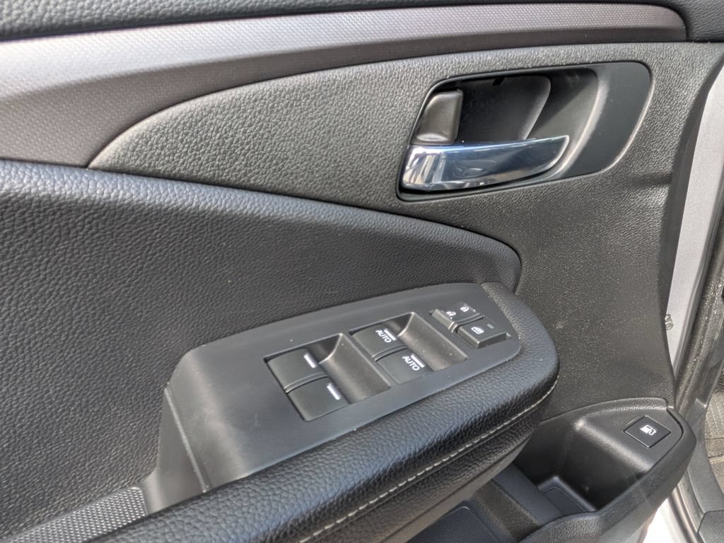Certified 2024 Honda Ridgeline Sport image 16