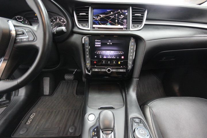 Used 2021 INFINITI QX50 Sensory image 21
