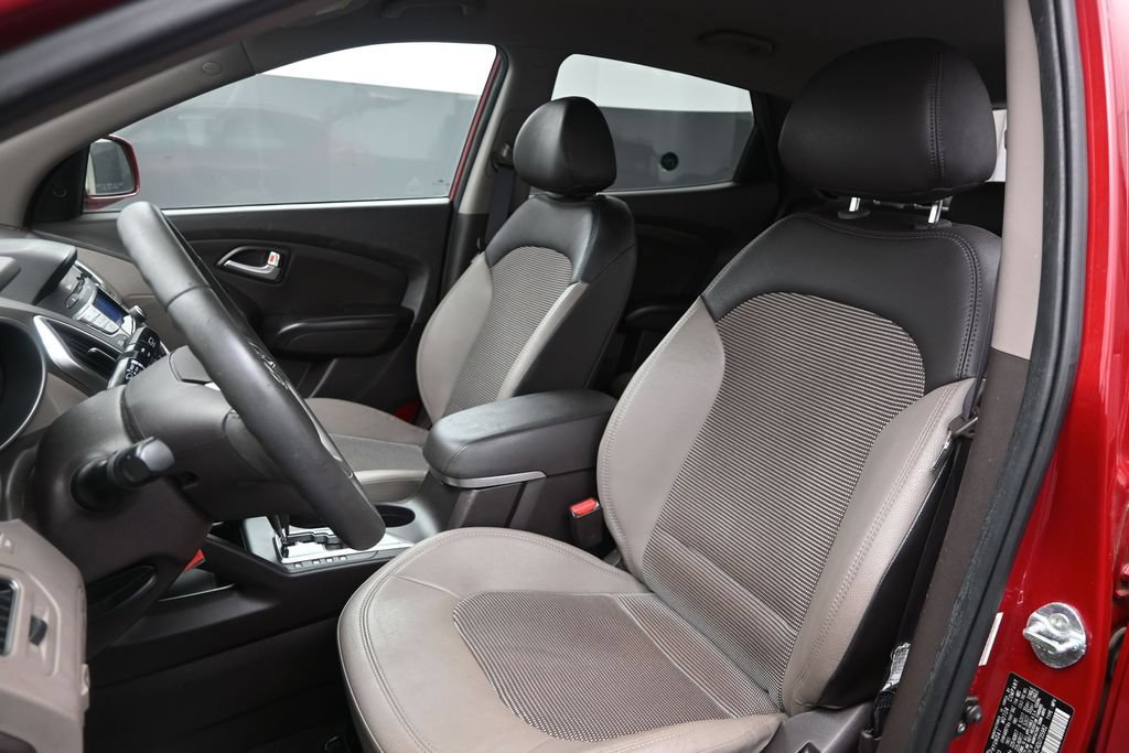Used 2013 Hyundai Tucson GLS FWD image 15