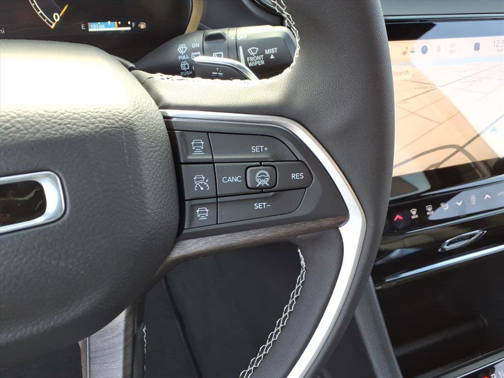 New 2026 Jeep Grand Cherokee Limited w/ Limited Altitude Package image 22