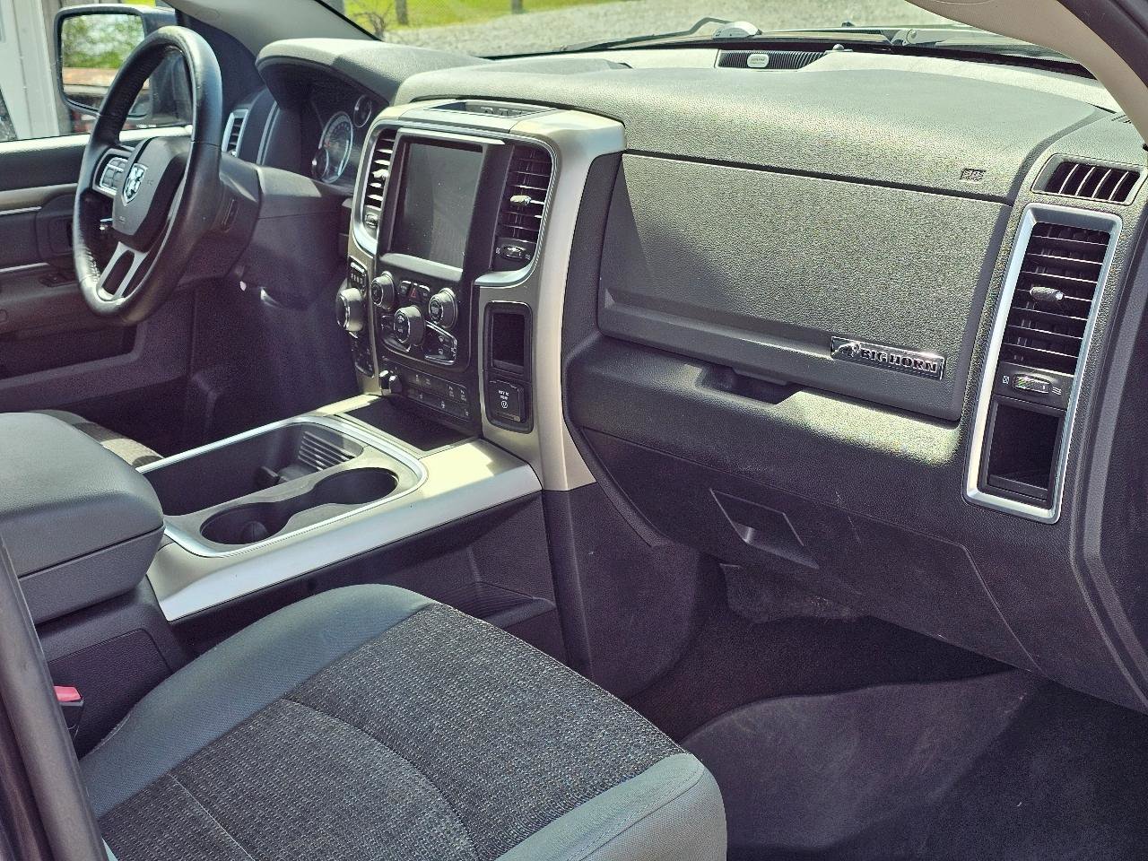 Used 2016 RAM 1500 Big Horn image 33