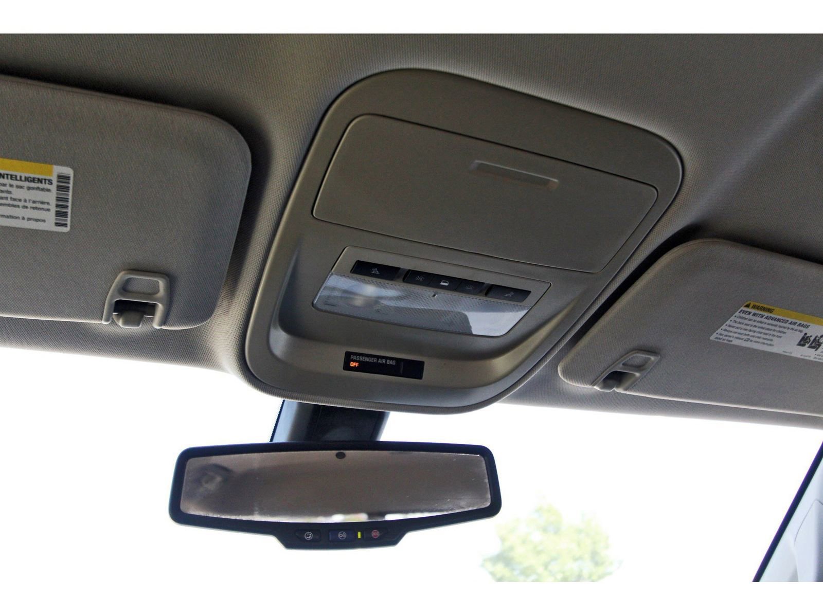 Used 2018 Chevrolet Colorado Z71 w/ Centennial Edition image 23