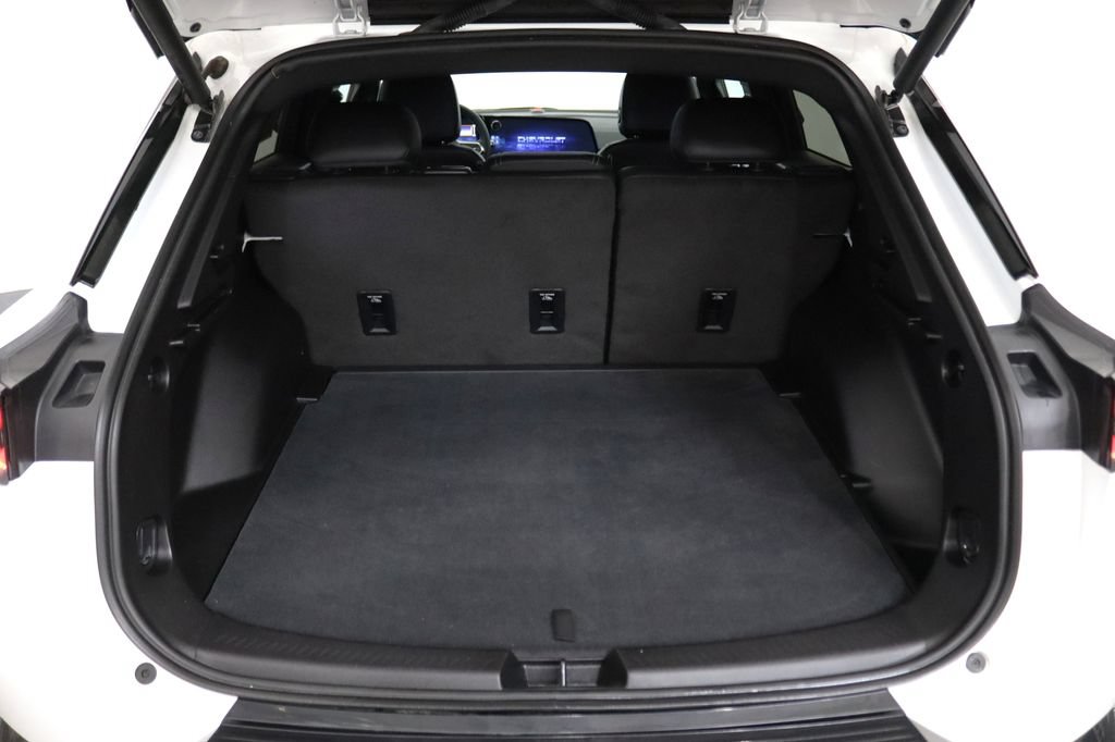 Used 2024 Chevrolet Equinox EV LT FWD image 33