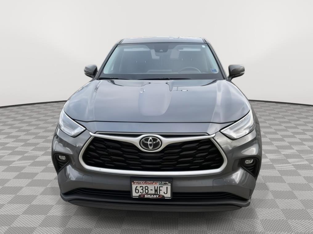 Used 2024 Toyota Highlander LE image 40