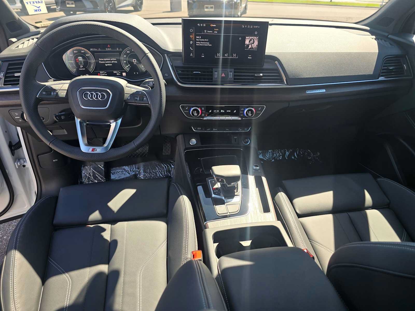 Used 2025 Audi Q5 e Premium Plus w/ Premium Plus Package AWD/4WD image 21