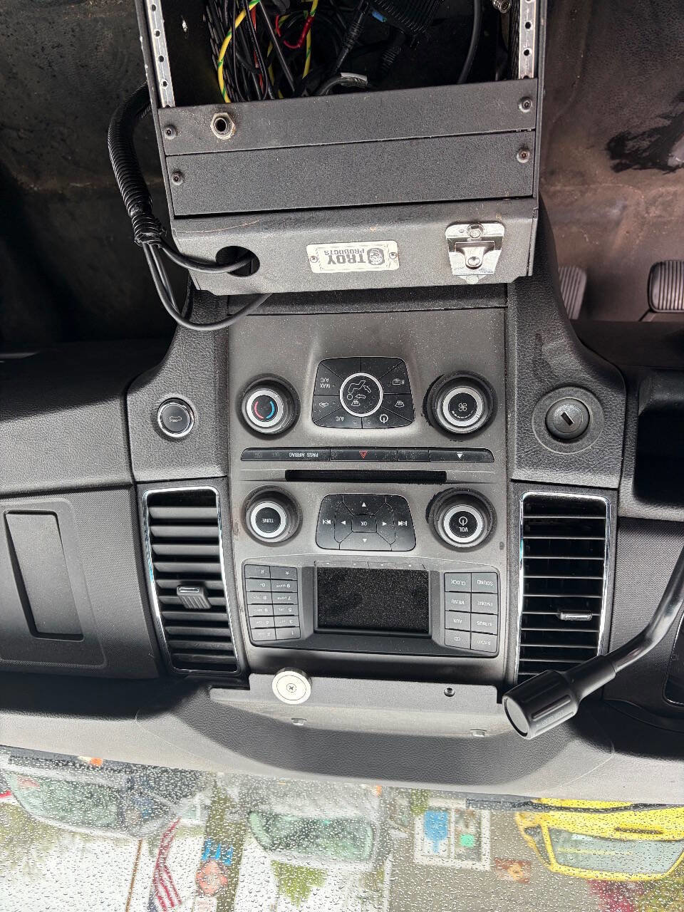 Used 2014 Ford Taurus Police Interceptor AWD w/ 2-tone Vinyl Package #1 image 16