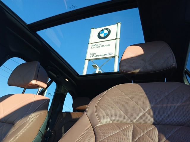 Certified 2023 BMW X5 xDrive45e w/ Luxury Seating Package image 32