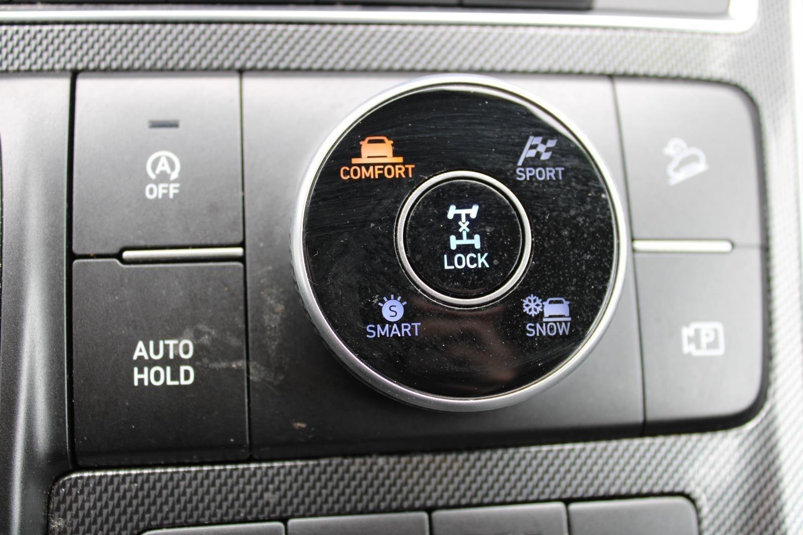 Used 2023 Hyundai Santa Fe SEL image 21