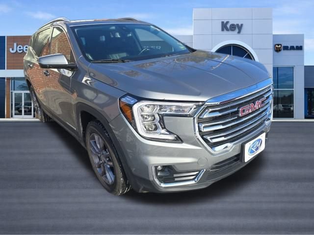 Used 2023 GMC Terrain SLT image 8