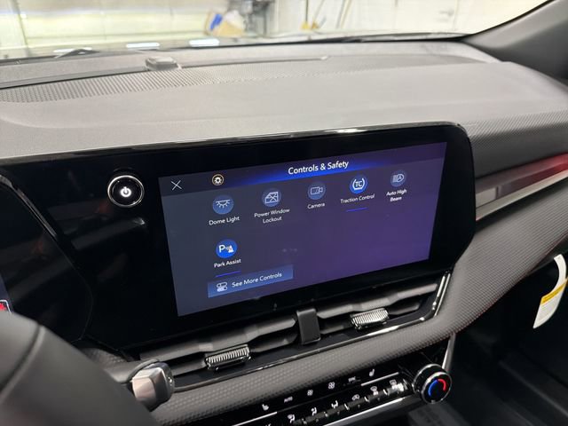 New 2026 Chevrolet Equinox RS w/ LPO, Floor Liner Package image 28