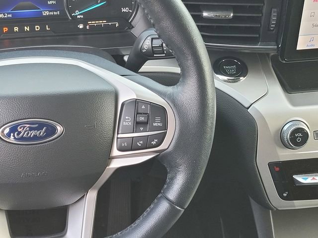 Certified 2022 Ford Explorer XLT w/ Equipment Group 202A RWD image 16