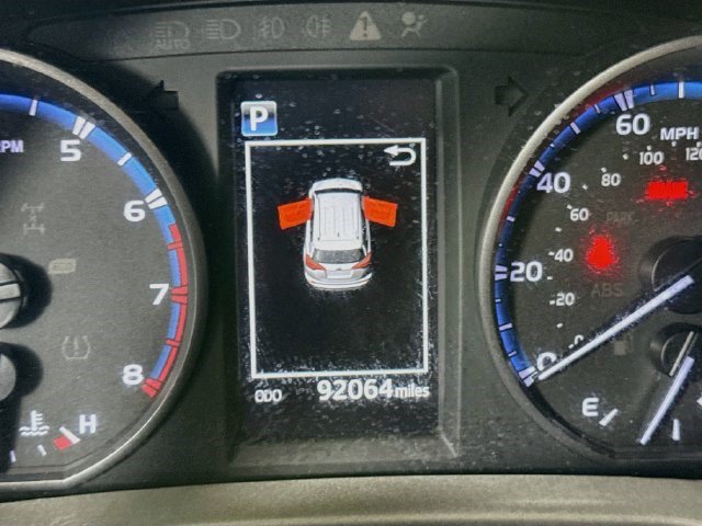 Used 2018 Toyota RAV4 XLE FWD image 15
