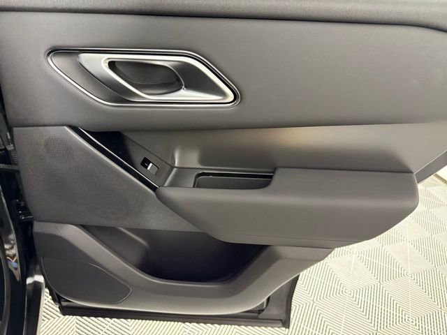 New 2026 Land Rover Range Rover Velar S image 28