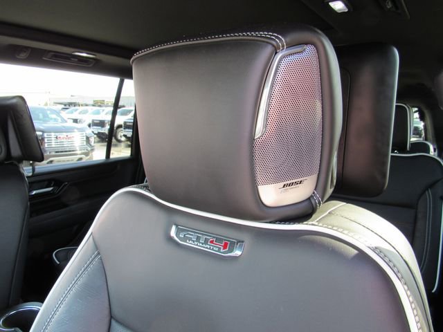 Used 2025 GMC Yukon XL AT4 Ultimate image 15