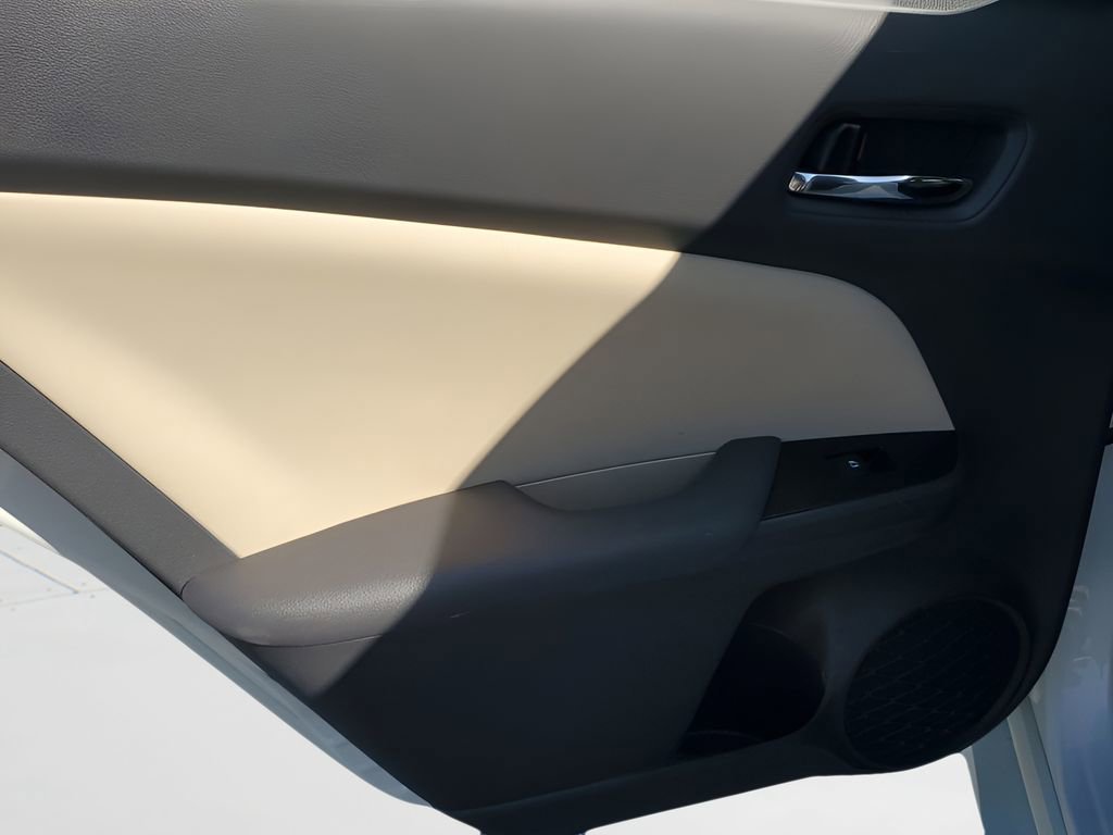 Used 2016 Toyota Prius Two image 40