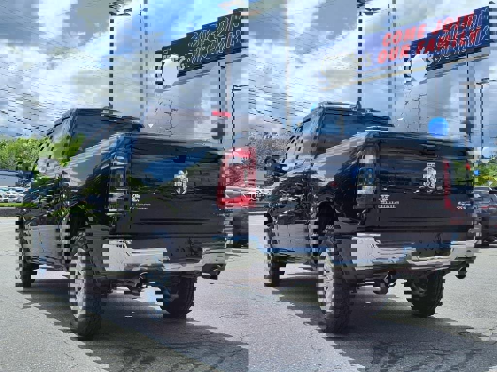 Used 2024 RAM 1500 Laramie image 3