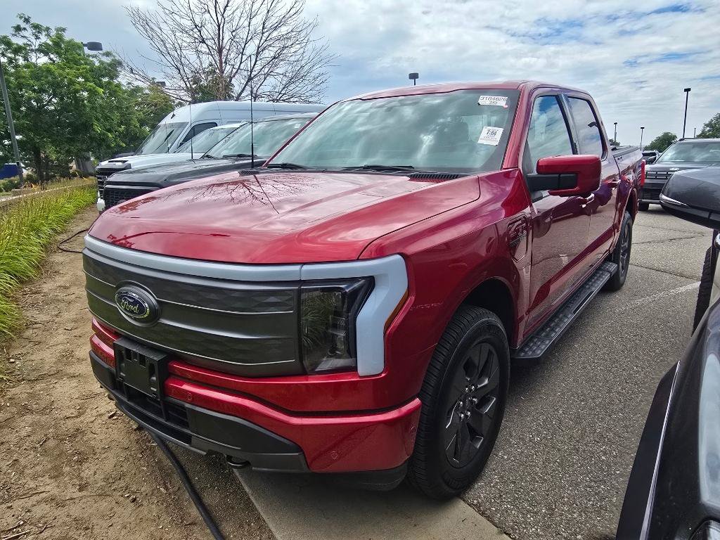 Used 2023 Ford F150 Lightning Pro AWD/4WD image 1