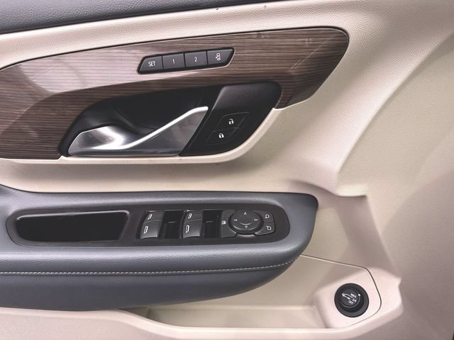 Used 2022 GMC Terrain Denali w/ LPO, Floor Liner Package AWD/4WD image 23