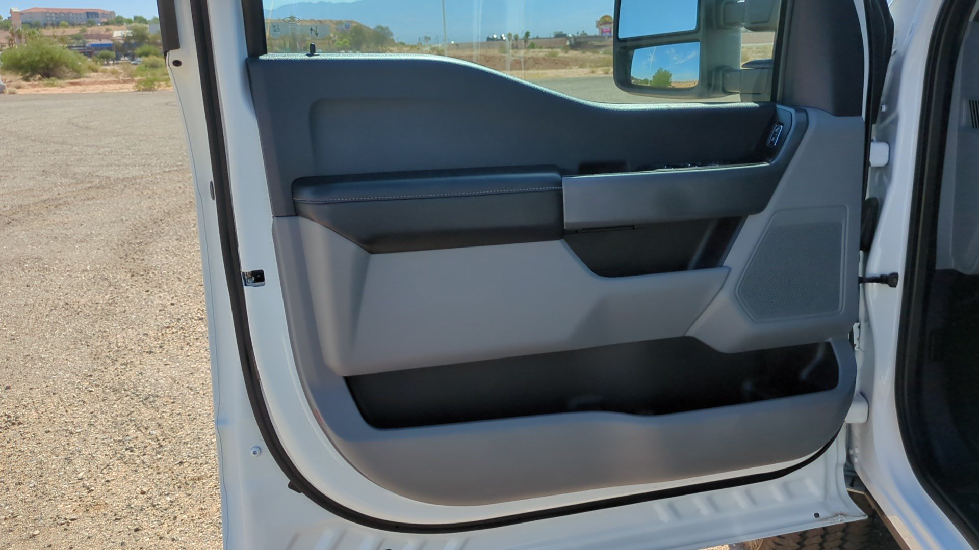 Used 2024 Ford F350 XL w/ STX Appearance Package AWD/4WD image 14