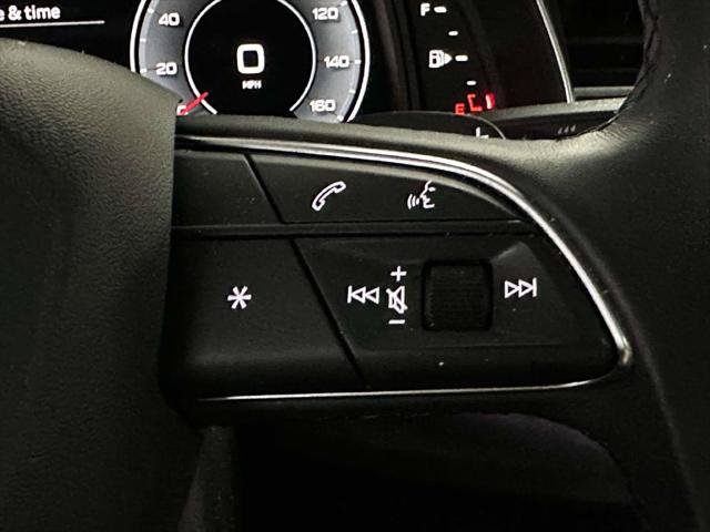 Used 2023 Audi Q8 Premium AWD/4WD image 26