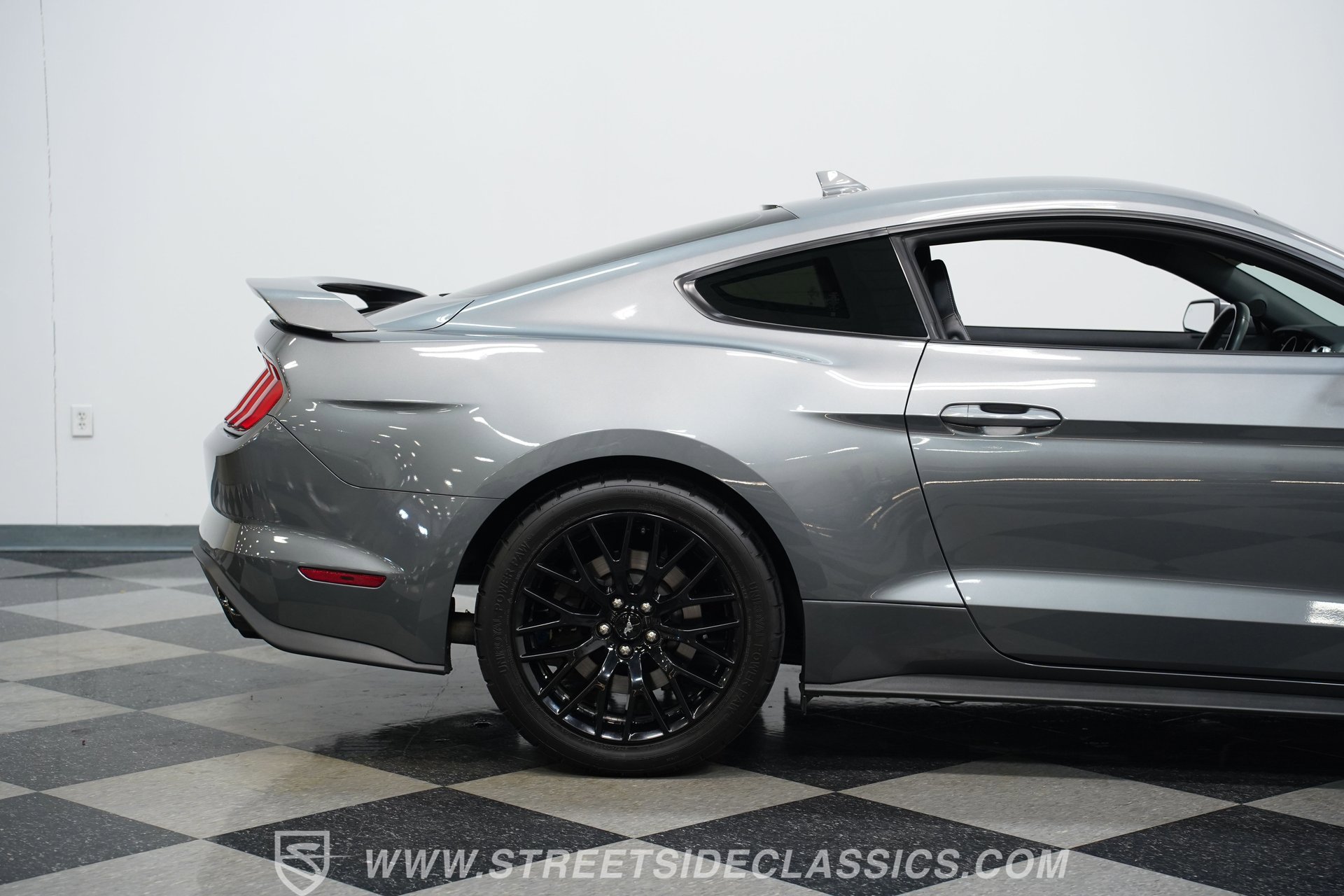 Used 2022 Ford Mustang GT Premium w/ GT Performance Package image 28