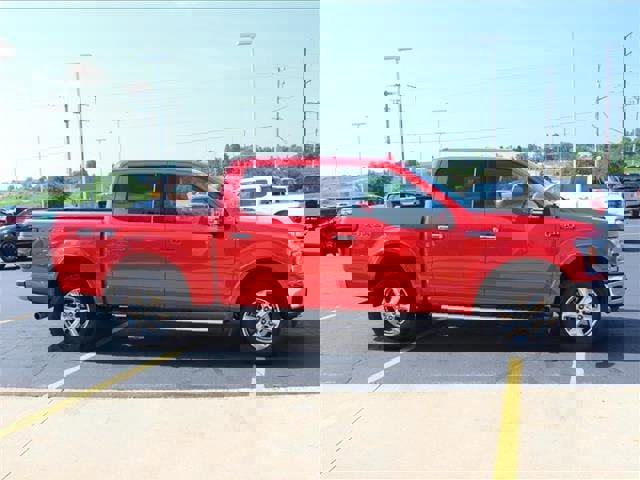 Used 2018 Ford F150 Lariat image 4