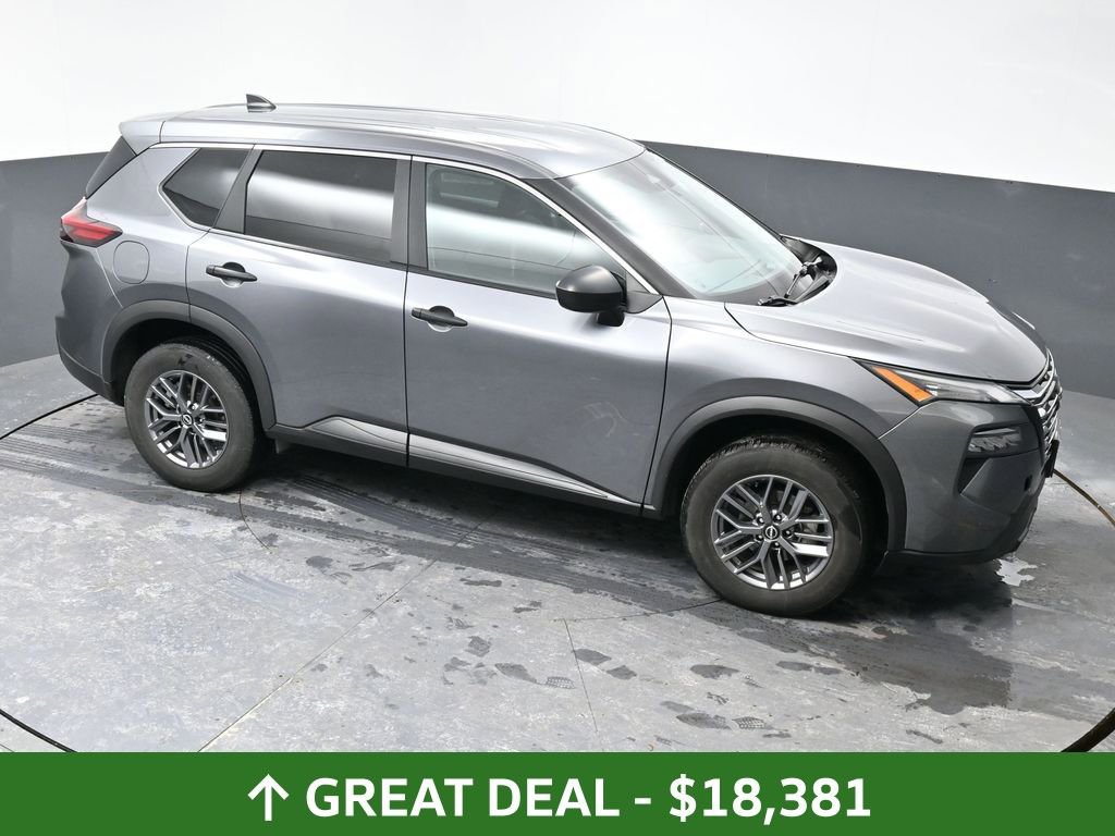 Used 2024 Nissan Rogue S AWD/4WD image 42