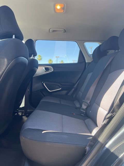 Used 2025 Kia Soul LX w/ LX Technology Package FWD image 24