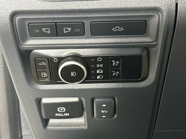 Used 2023 Ford F150 Lariat w/ Equipment Group 502A High AWD/4WD image 25
