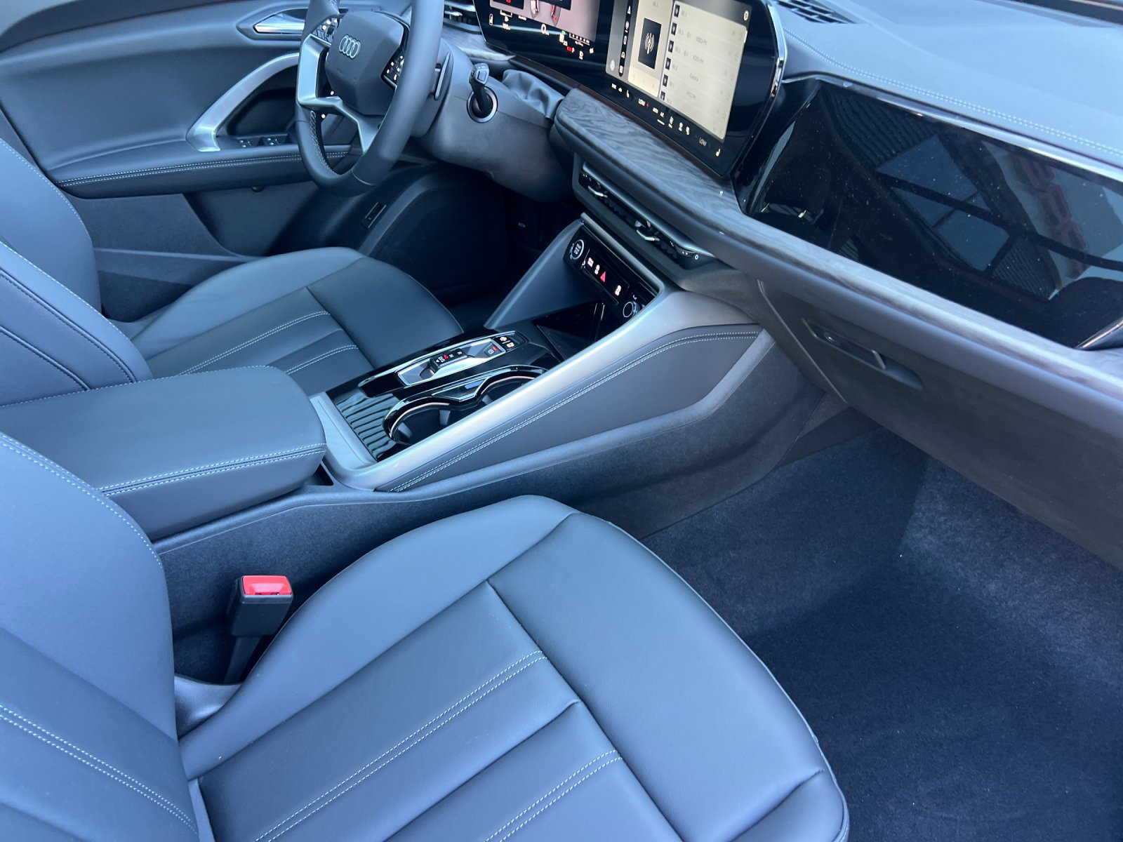 New 2026 Audi Q5 Premium AWD/4WD image 16