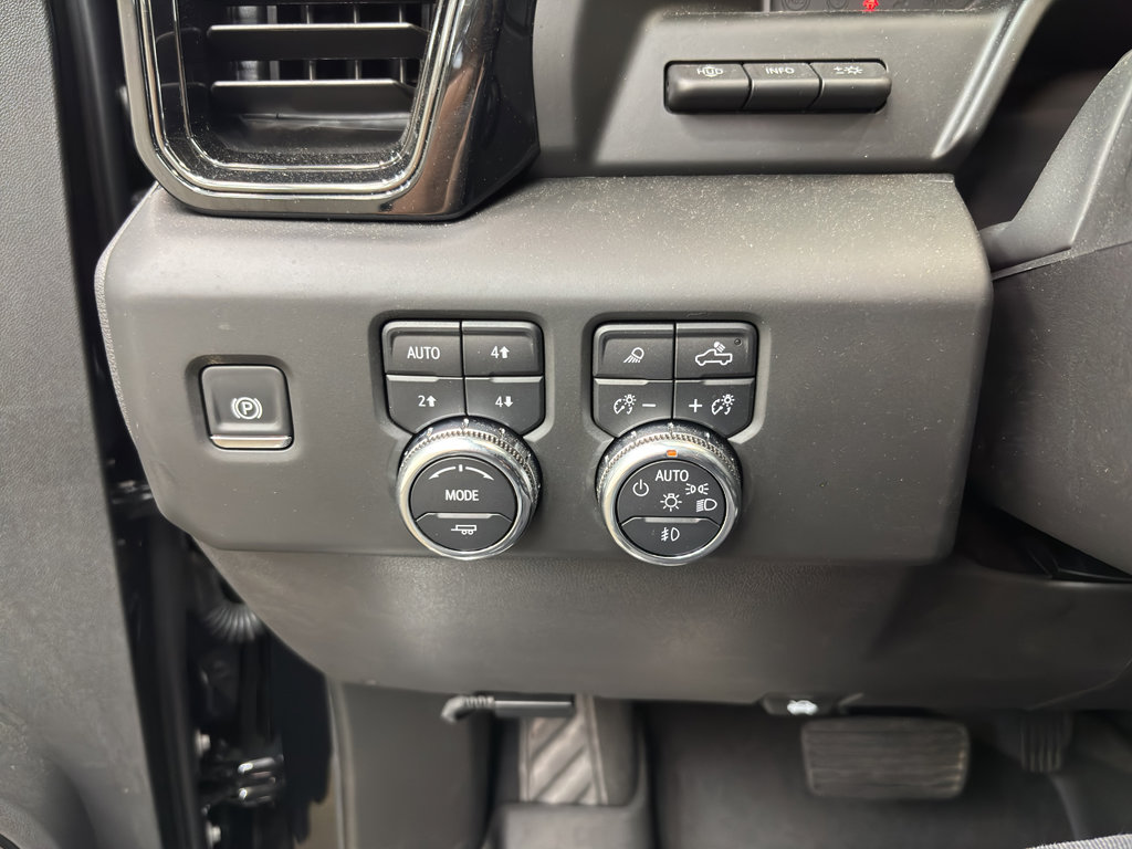 New 2025 GMC Sierra 1500 AT4 w/ AT4 Premium Package image 28