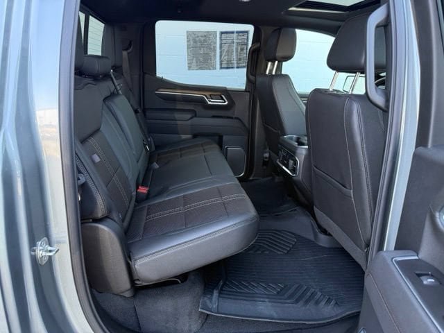 Certified 2026 Chevrolet Silverado 1500 High Country AWD/4WD image 21