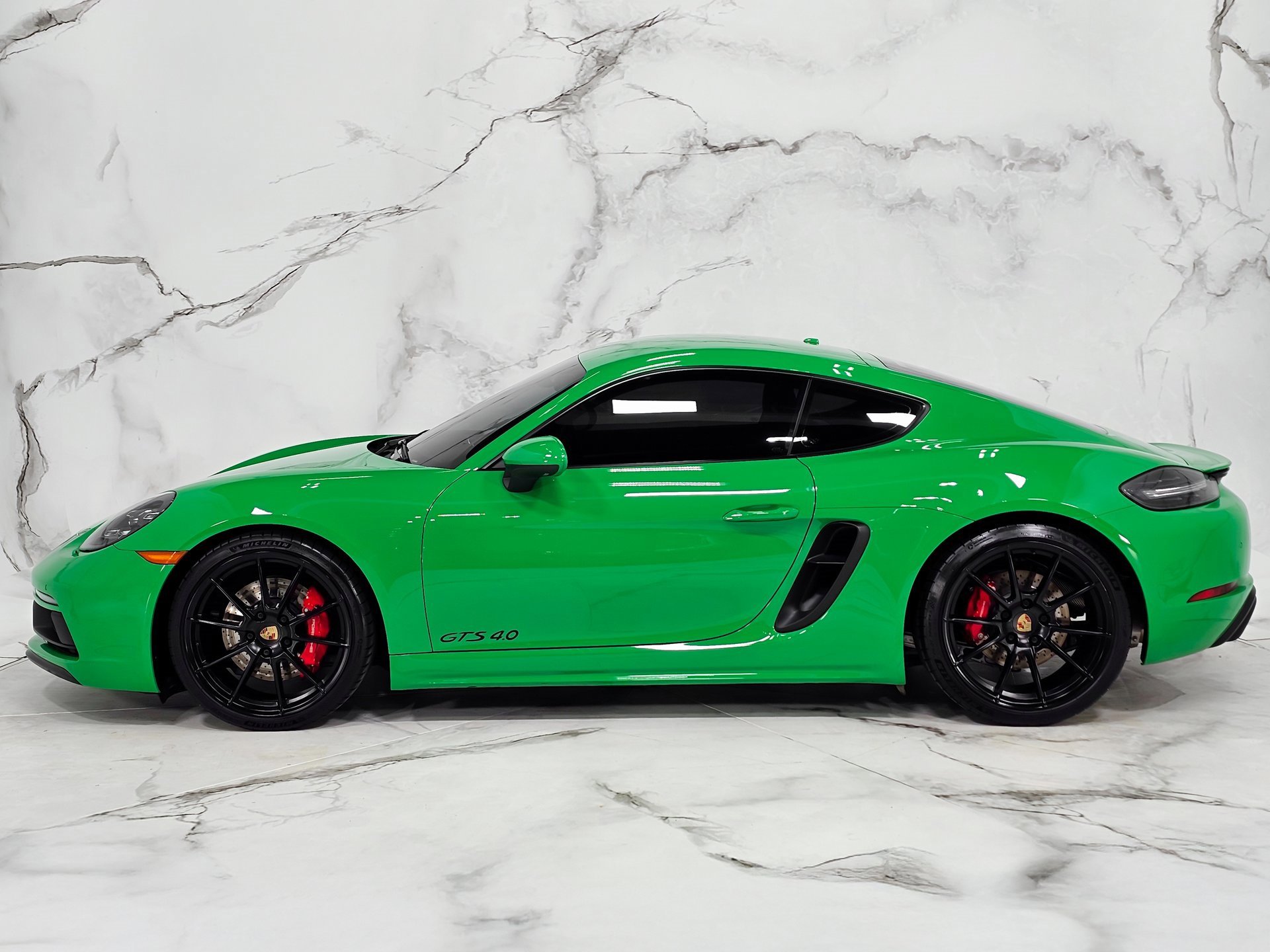 Used 2021 Porsche 718 Cayman GT4 image 6