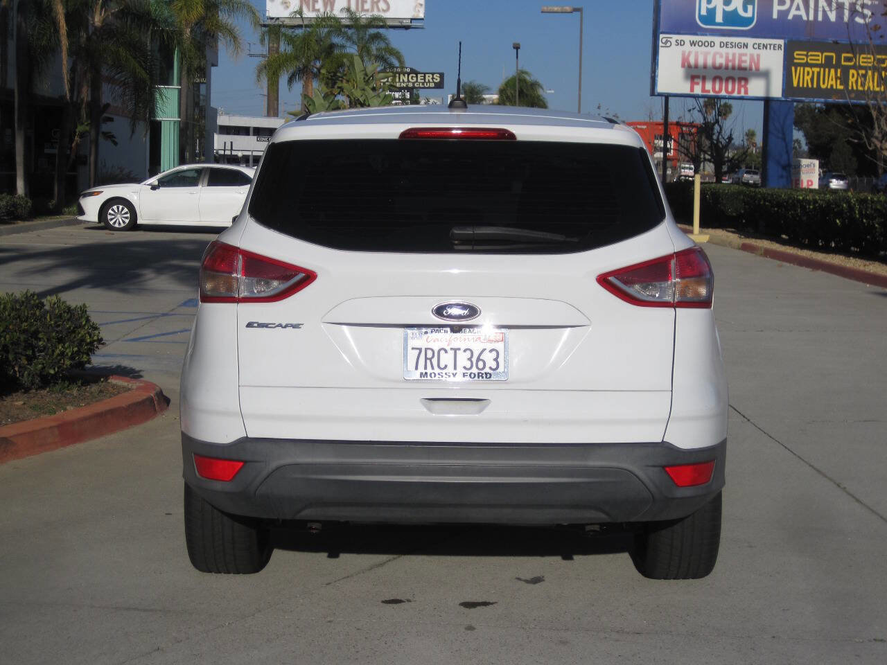 Used 2016 Ford Escape S FWD image 31