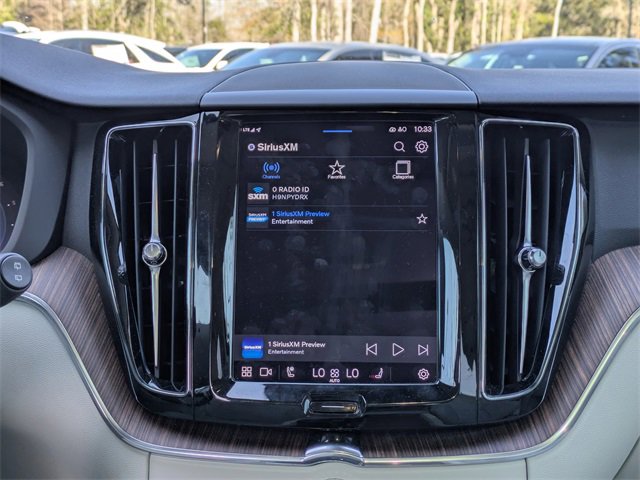 Used 2022 Volvo XC60 B5 Momentum w/ Advanced Package image 18